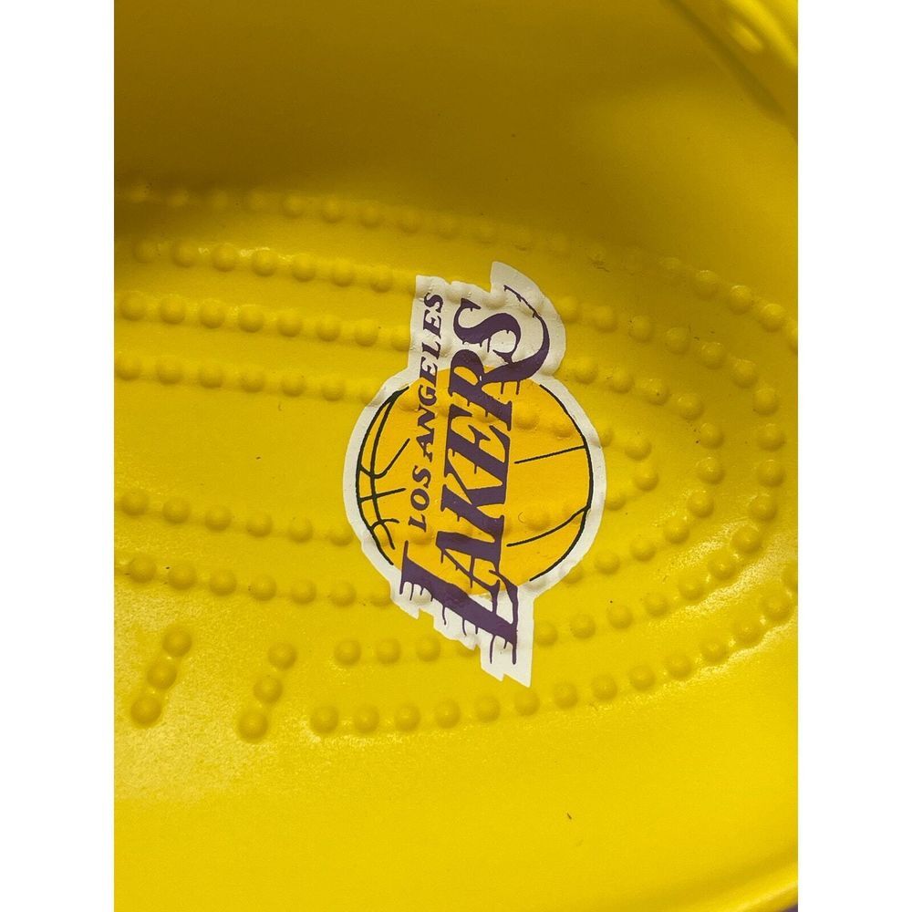 CROCS Los Angeles LA Lakers Classic Clogs NEW Men's Size 10 / Women's Size 12 - Picture 11 of 12